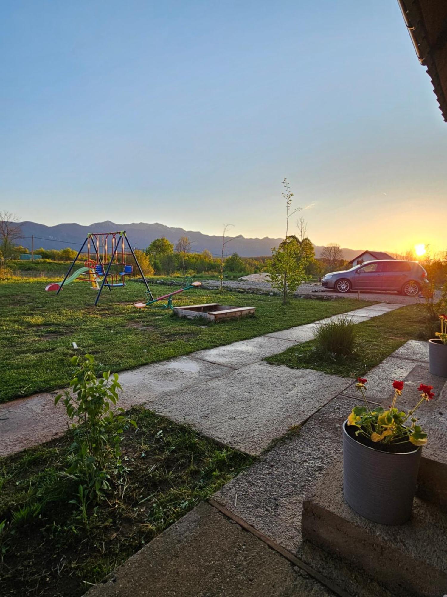 Villa Ruralna Kuca Za Odmor Lika Lovinac  Exterior foto